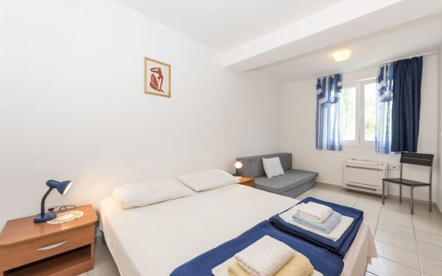 Apartments Lana