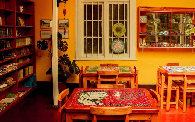 Hostal Casa del Maestro