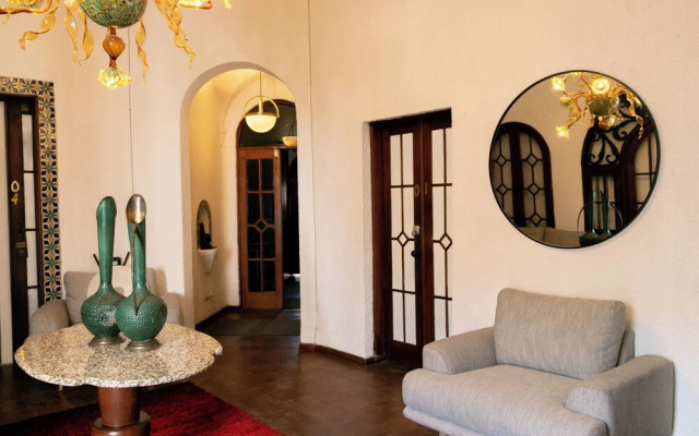 Mina Suites Barrio Antiguo