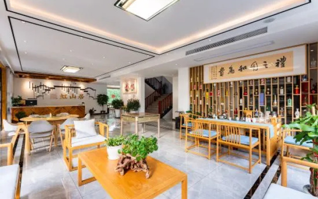 Niehong Shanju Hotel