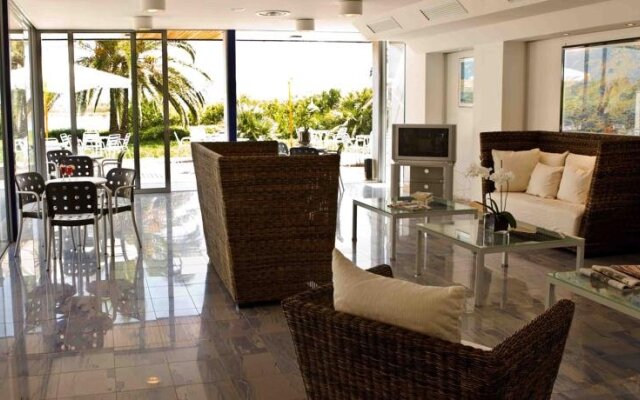 African Beach Hotel