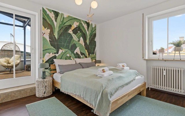 BRIGHT: The PENTHOUSE - Jacuzzi - BBQ - Parkplatz/Parking