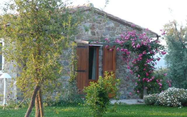 Montarlese Eco-Lodges