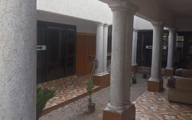 Eagle Suites Guest House