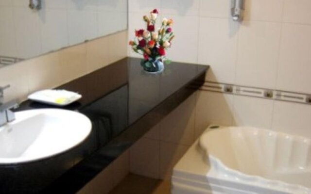 VMQ Hotel