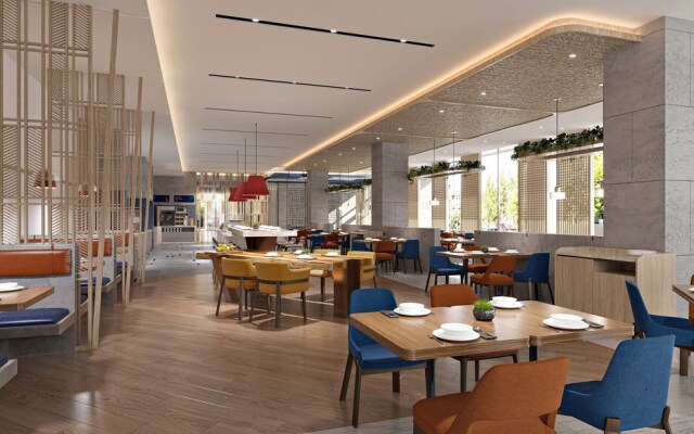 Holiday Inn Express Tengchong Hot Spring by IHG