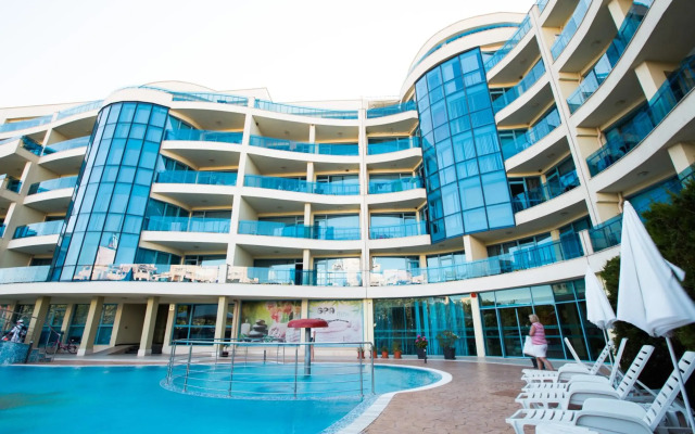 Aparthotel Marina Holiday Club & Spa