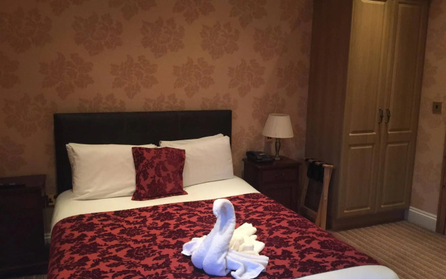 The George Hotel