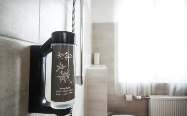 Tevini Boutique Suites - Apartment Air