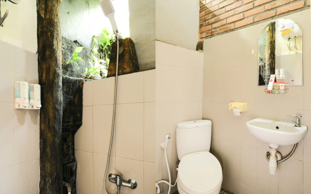 OYO 465 Alam Citra Bed & Breakfast