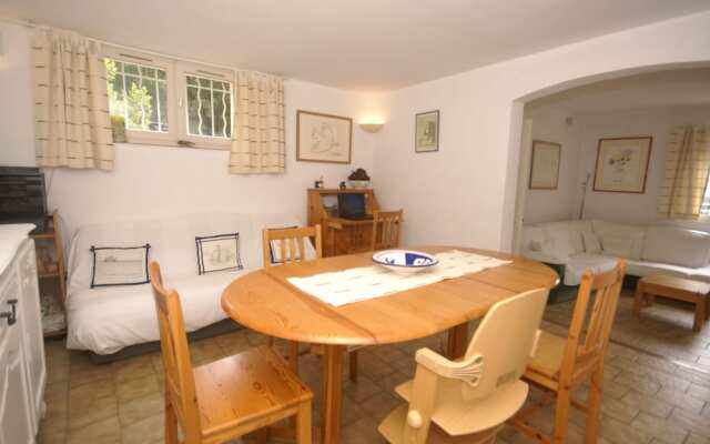 Detached House With Flowering Garden and Paddling Pool Near Signes