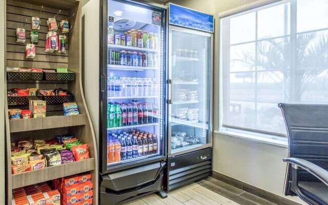 MainStay Suites Midland