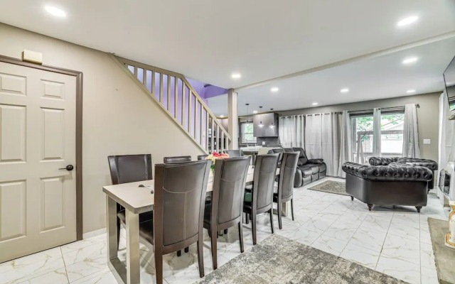 Pocono Getaway: Hot Tub, Community Lake Access!