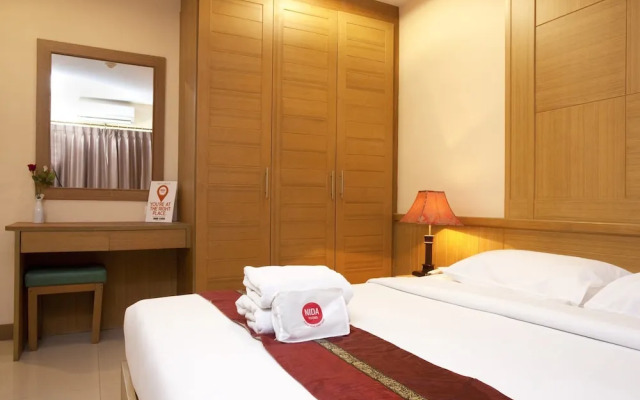 曼谷三6体育馆地标奈达酒店(Nida Rooms Triple 6 Stadium Landmark)