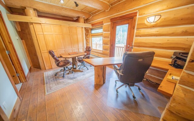 Grand Lodge at Keystone 633