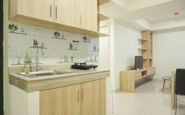 Modern and Comfy 2BR at Meikarta Apartment By Travelio