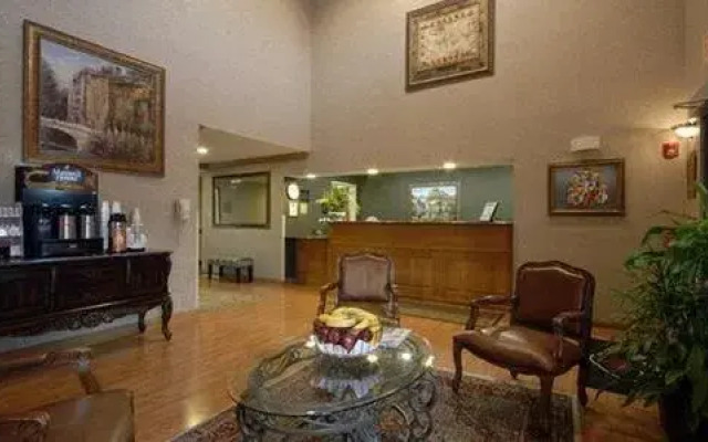 Baymont by Wyndham Gurnee