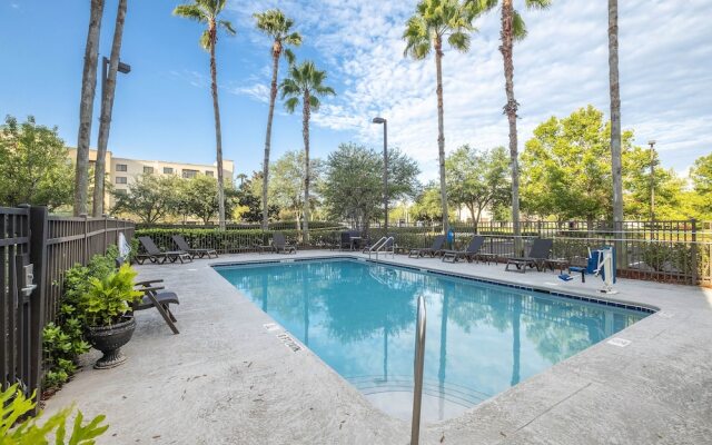 Red Roof Inn PLUS+ Jacksonville - Southpoint