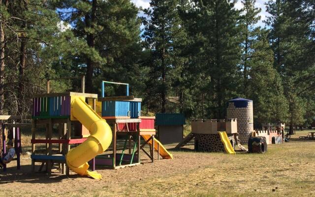 Rainbow Lake Castle Resort