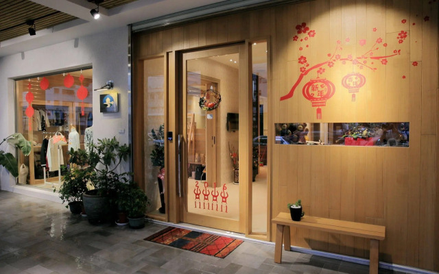 Station 100 Meter B&B