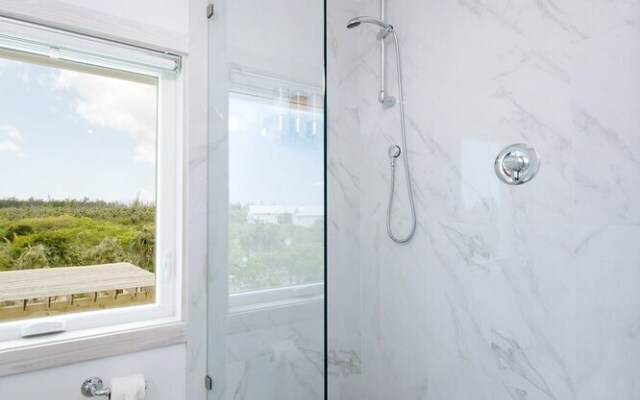 See Sea 2 Bedroom Home