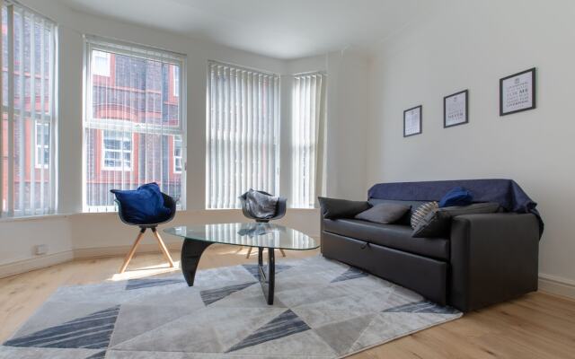 New Stylish 3Bd Flat In The Heart Liverpool City