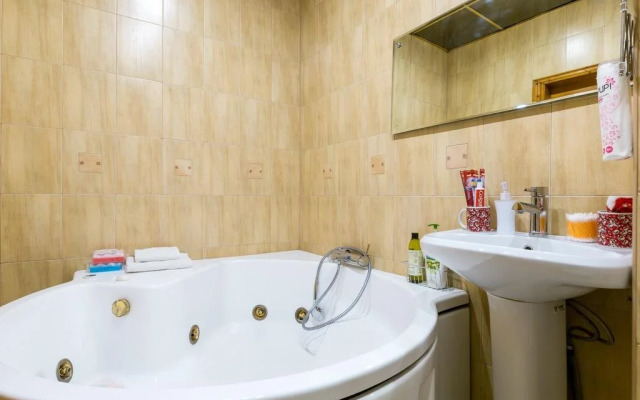 Ulitsa Pskovskaya 9 Apartments