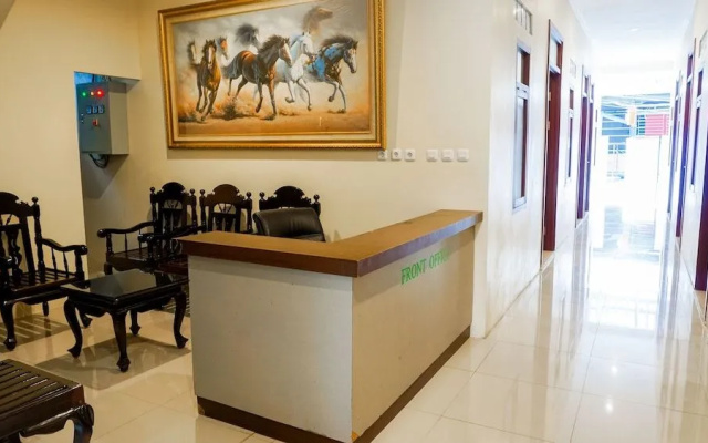 Oyo 1754 Maleo Exclusive Residence