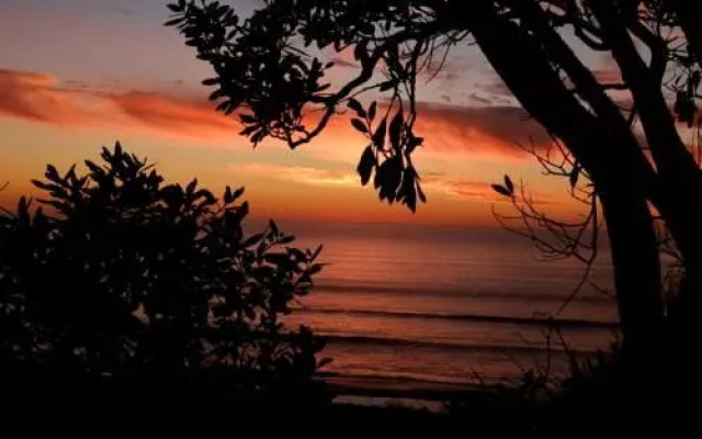 Breakers Boutique Accommodation