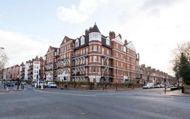 Stylish Battersea Park Home