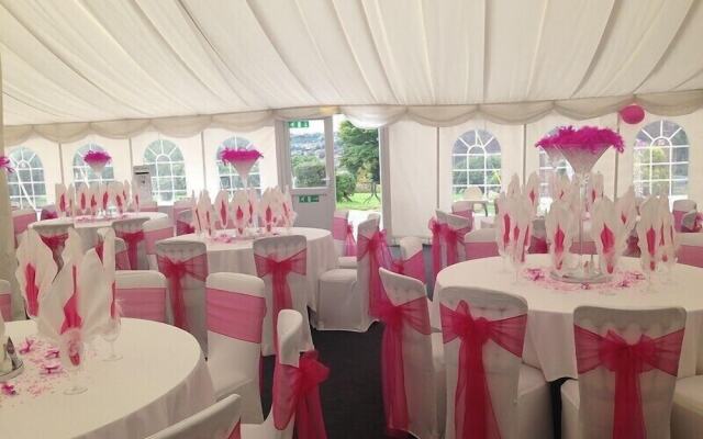 Gomersal Lodge Hotel