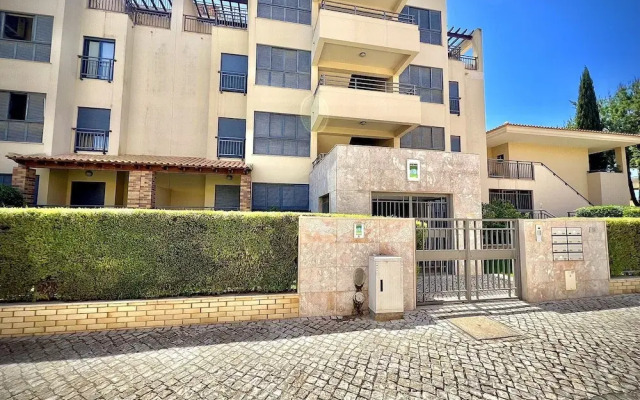 Vilamoura Prestige 2 With Pool by Homing