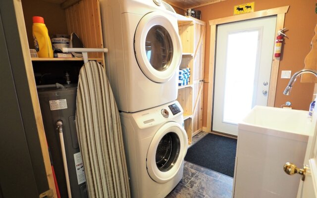 Mountain Air Retreat - 3 Br Cabin