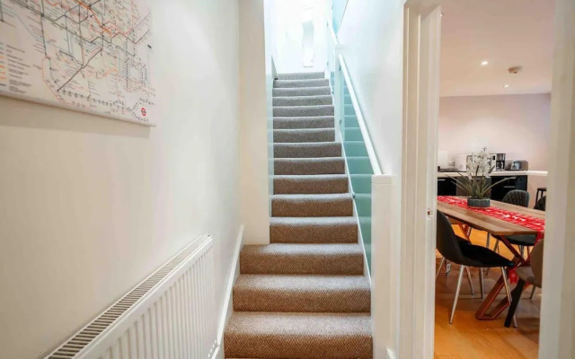 Immaculate 1-bed House in London