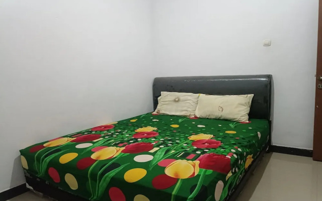 Hotel O Penginapan Annisya Near SMA Negeri 2 Mataram