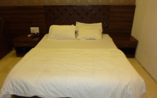 Hotel Regal Palace