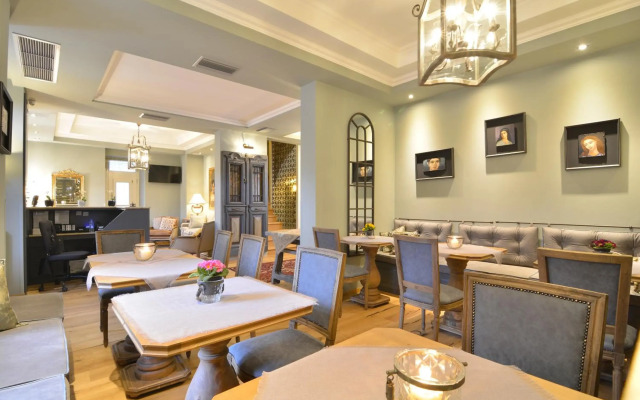 Hotel Antique
