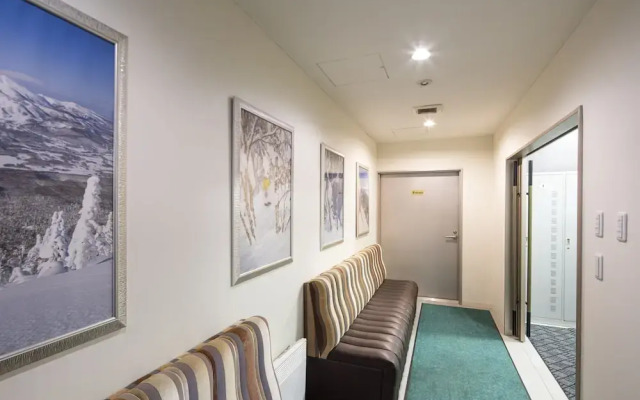 M Hotel