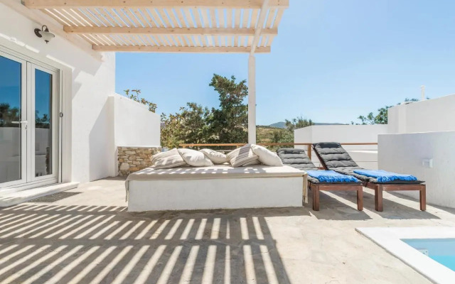 Syros village suites