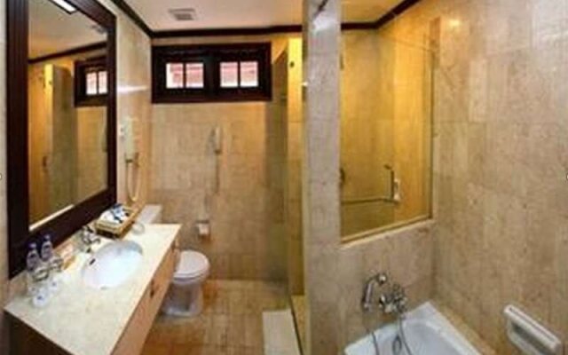 Hotel Equator Surabaya