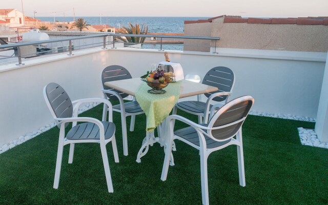 Apartamentos Turísticos María Guerrero