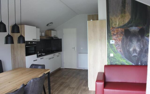 De Bijsselse Enk, Noors chalet 1