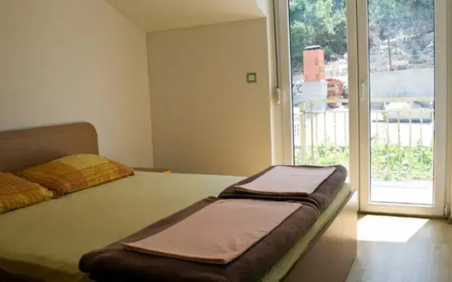Franić Baćina Lakes Apartments