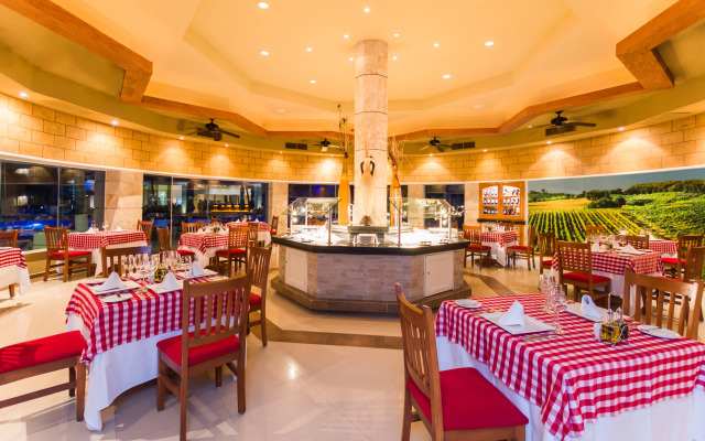 Occidental Costa Cancún All Inclusive