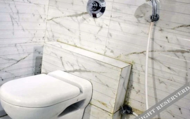 Vista Rooms, Gadisar Road