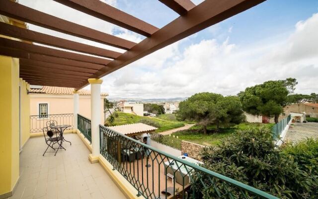 Moradia V3 Férias No Algarve Com Jacuzzi Privado