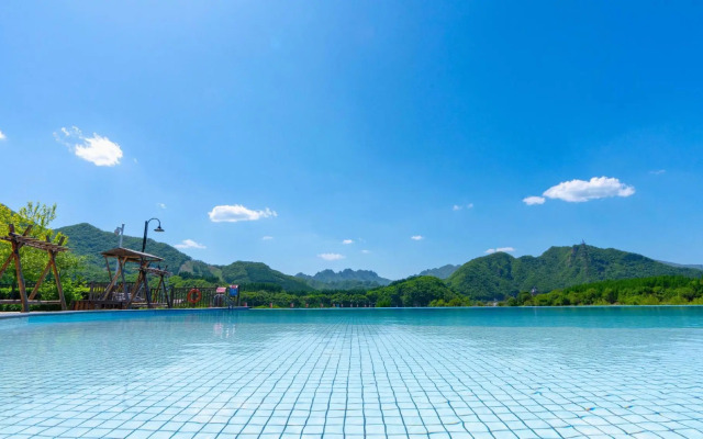 Huaximu Hot Spring Hotel