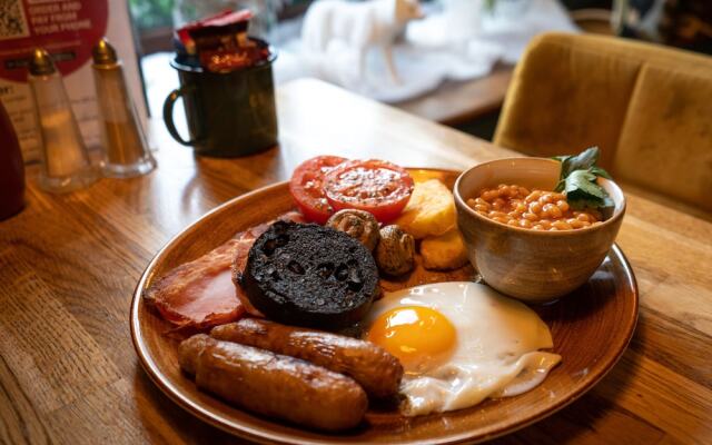Golden Fleece Inn Tremadog