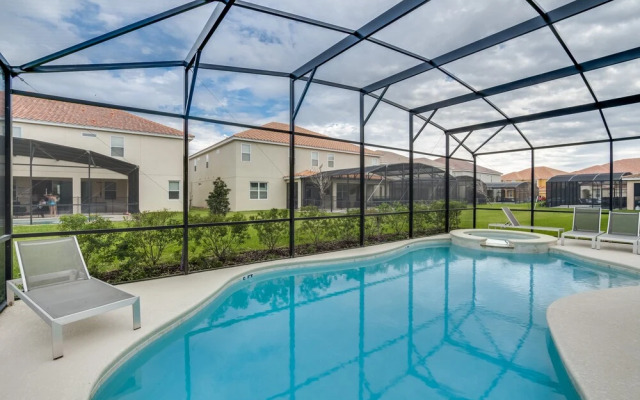 Broadoak Drive villa Solterra 4