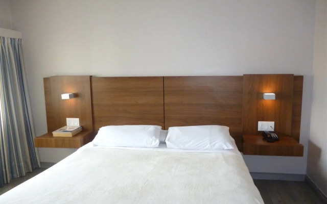 Hotel Tower House Suites